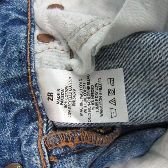 Aeropostale - Distressed Mom Jean - Size 2R - Picture 7 of 7